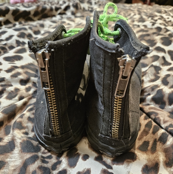 Vans Solid Black High Tops - Picture 4 of 8